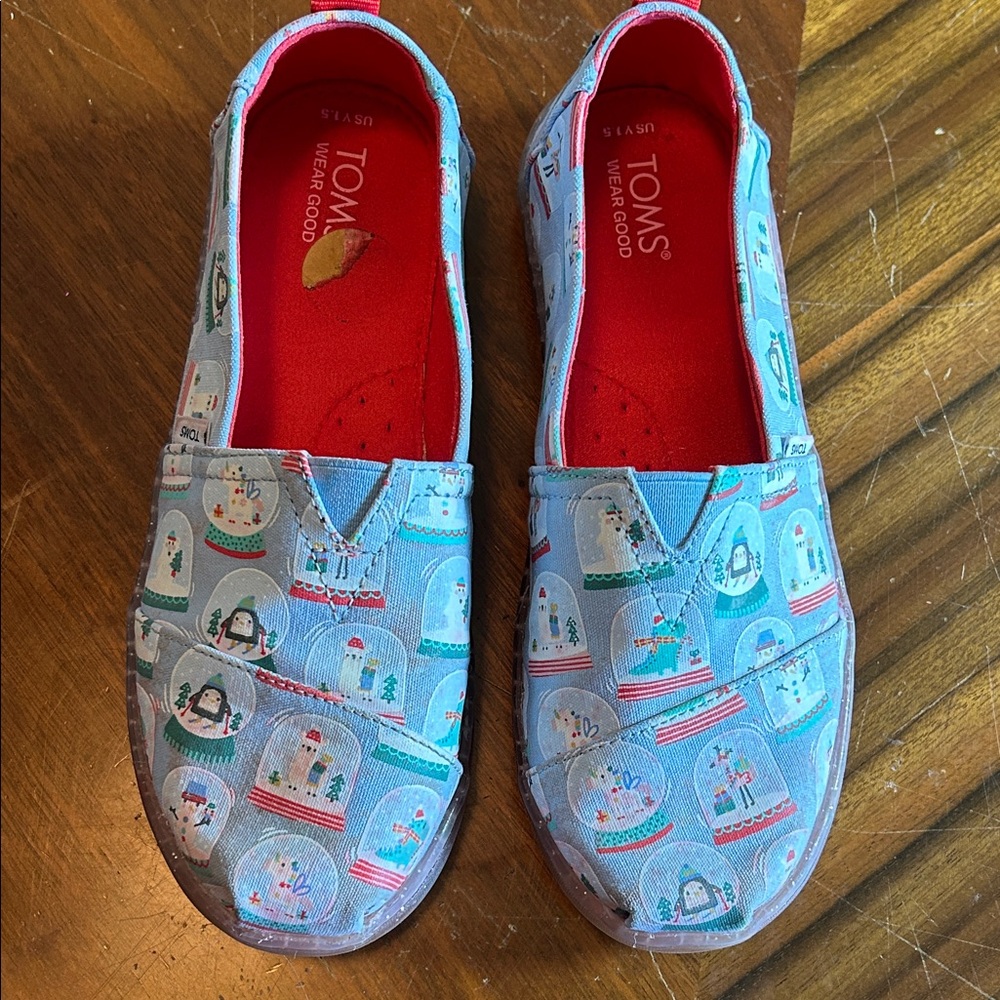 TOMS Kids Snow Globe Print Slippers - Light Blue